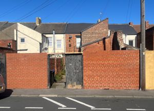 Photo 7- click for photo gallery